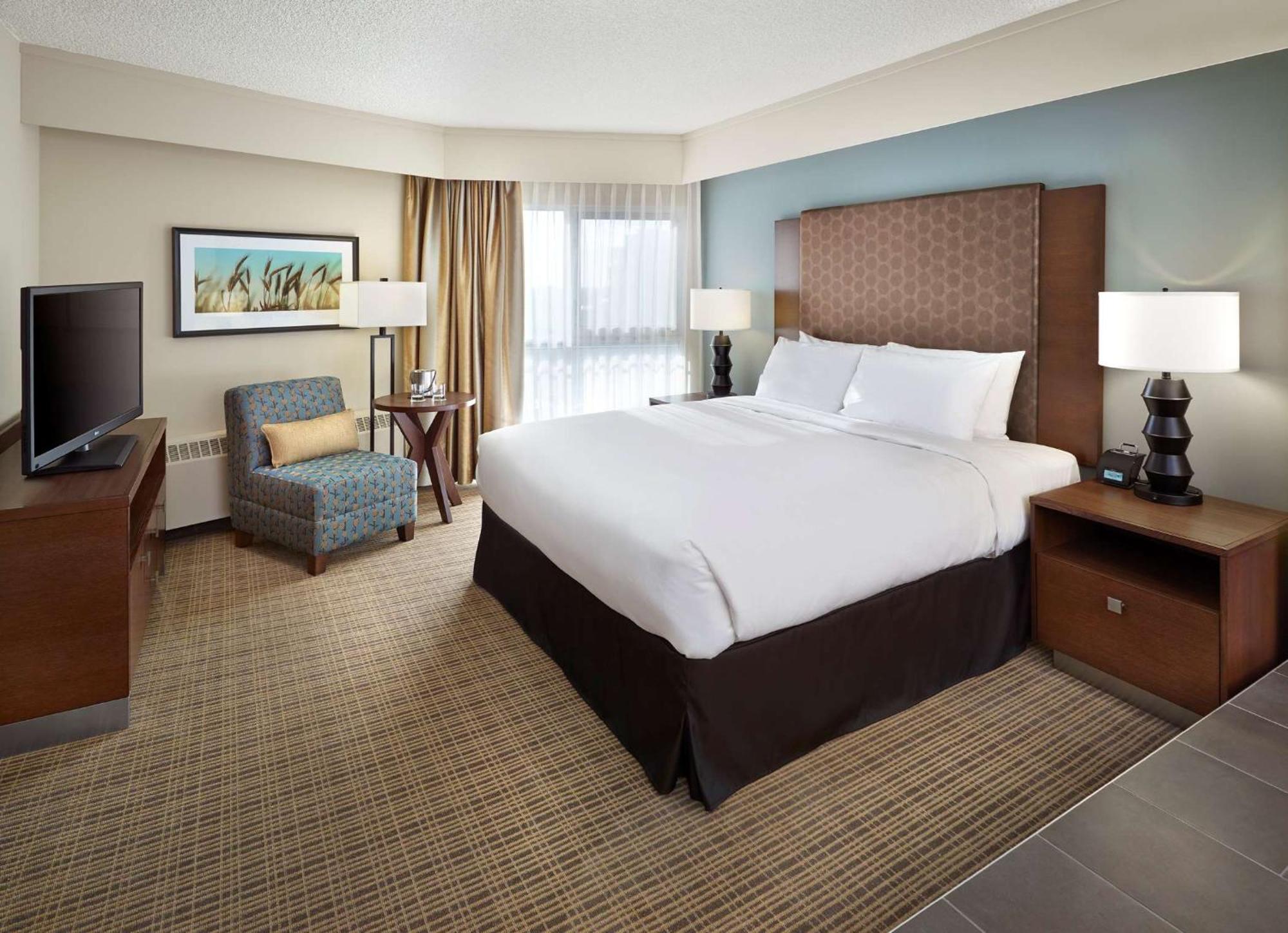 ดับเบิลทรี บาย ฮิลตัน โฮเต็ล แอนด์ คอนเฟอเรนซ์ เซ็นเตอร์ เรจีนา Hotel ริไจนา ภายนอก รูปภาพ
